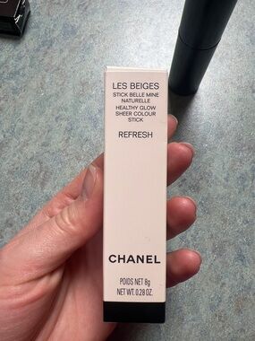 CHANEL Les Beiges Healthy Glow Sheer blush Stick in shade Refresh